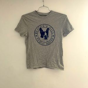 ⭐️3/$20 small Beacon’s Hill J. Crew tee
